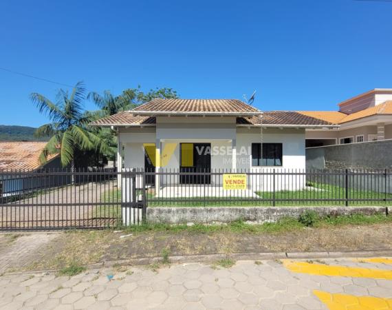 Casa de alvenaria para venda no Bairro Fundo Canoas