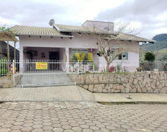 Casa para Venda no Bairro Taboão, em Rio do Sul