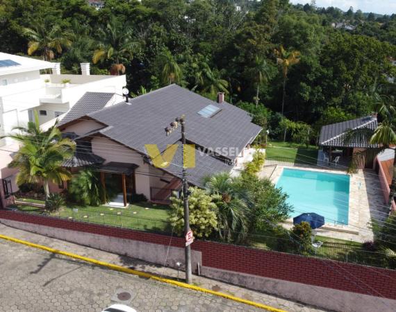 Casa para venda no Bairro Eugênio Schneider