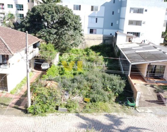 Terreno para venda no Bairro Canoas