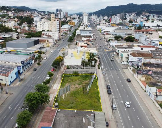 Terreno comercial para locação