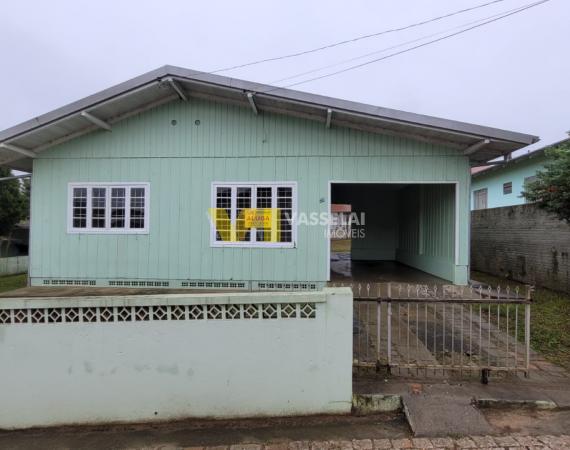 Casa para locação no Bairro Canta Galo