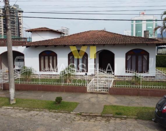 Casa a venda